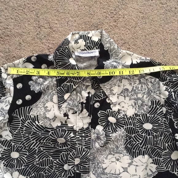 SHIP’N SHORE Vintage Black Off White Floral Blouse Size 14 - Picture 3 of 8